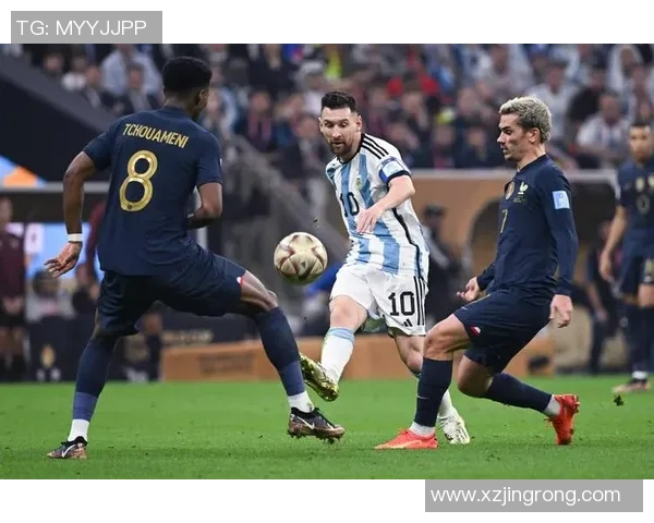 足球明星网页模板设计：打造专属你的足球明星个人主页与精彩瞬间展示